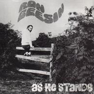 geesin-stands.jpg