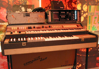 farfisa.jpg